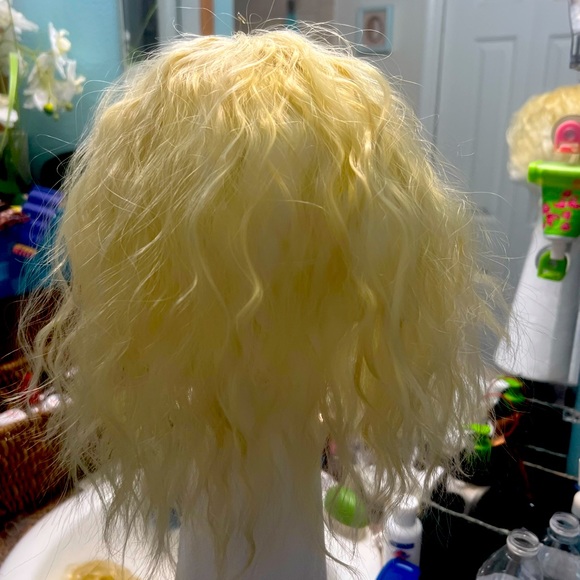 Toppers to cover your own hair to add volume& scrunch hair Synthetic. 2 included - Picture 2 of 4